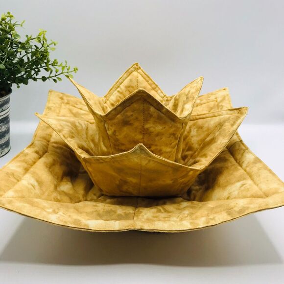 Set of 3 Microwave Cozy Reversible, Tan Neutrals 3 Piece Set, Plate, Bowl, Pint - Picture 6 of 8